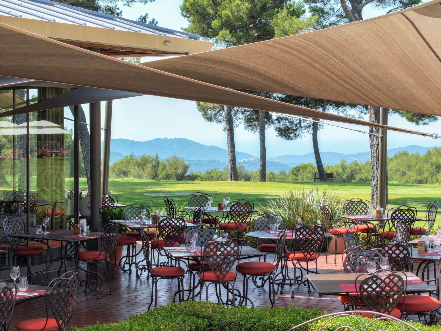 Circuit Paul Ricard et l'Hôtel du Castellet